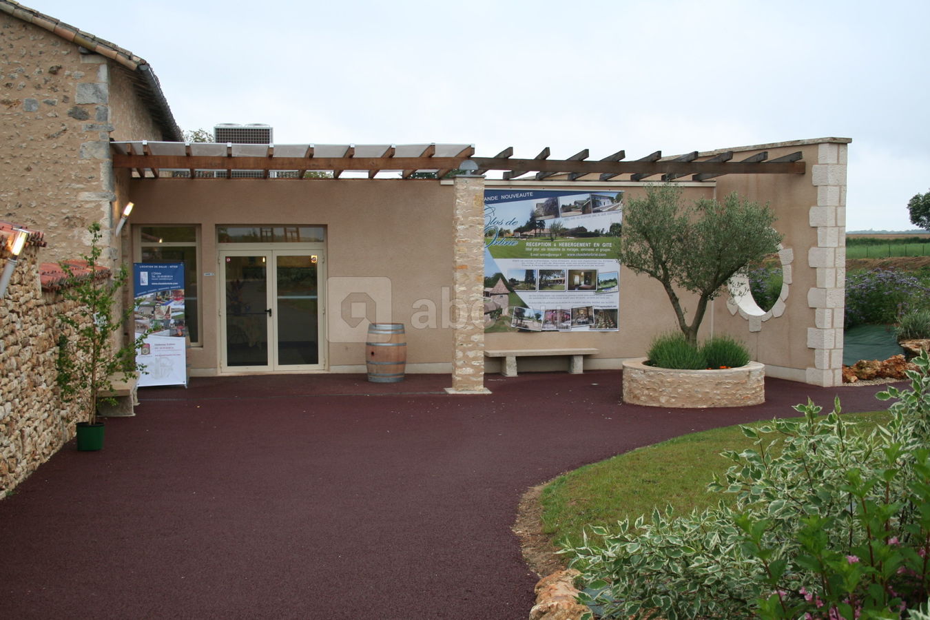 Entrée de la salle de reception