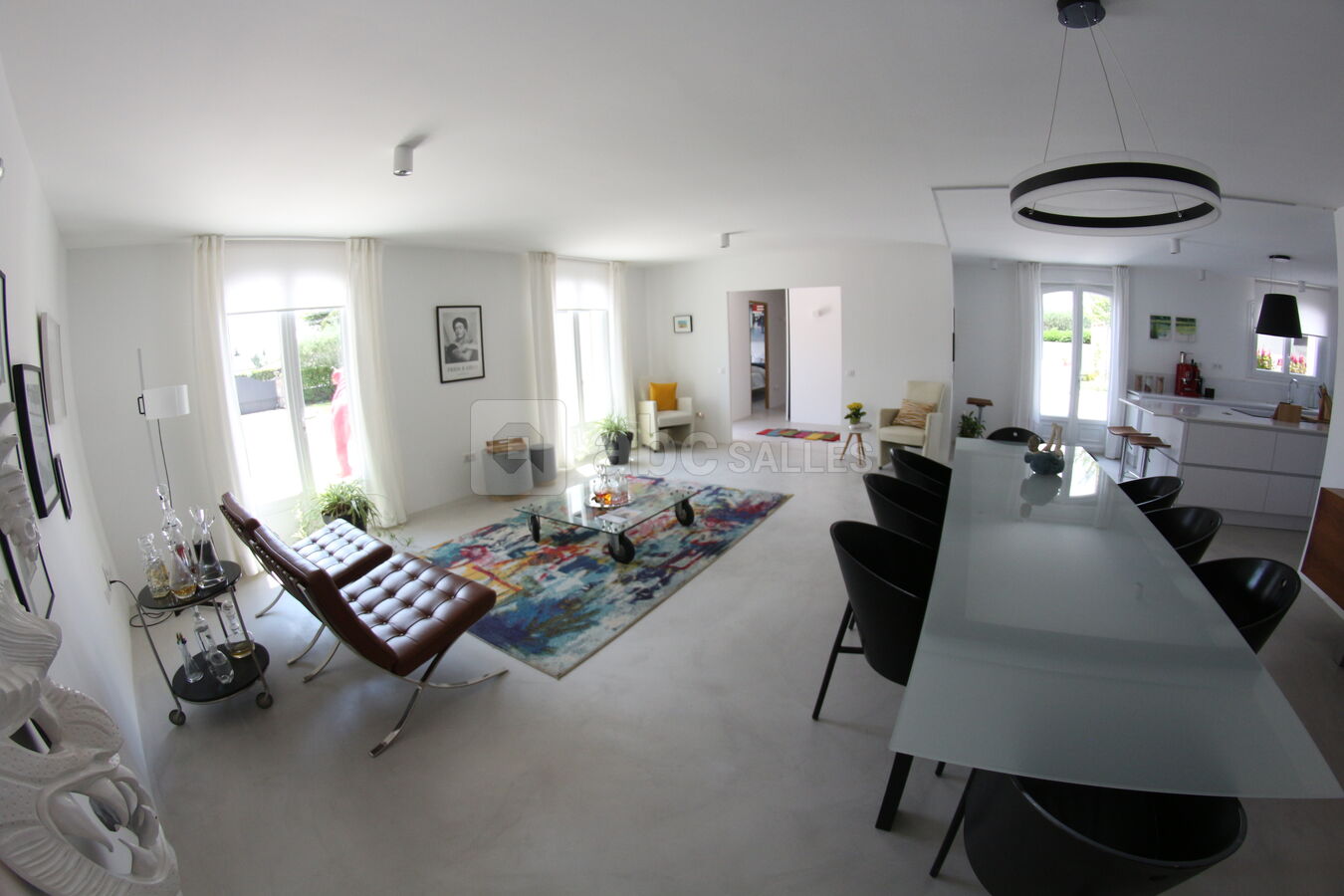 Espace a manger - 80m2 et salle réunion