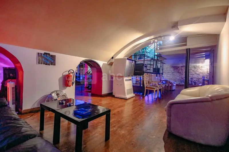 Duplex & Mezzanine