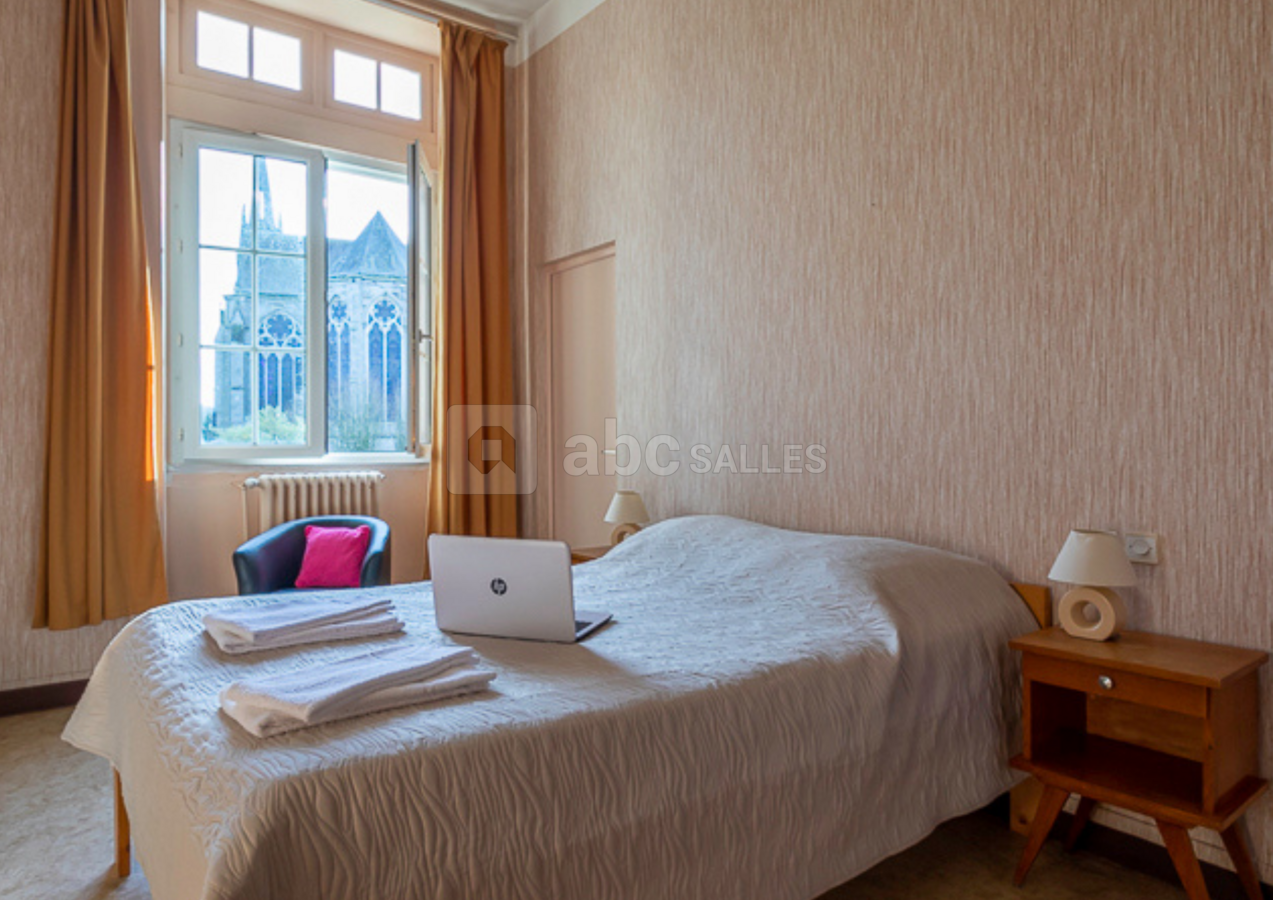 CHAMBRE CLASSIQUE