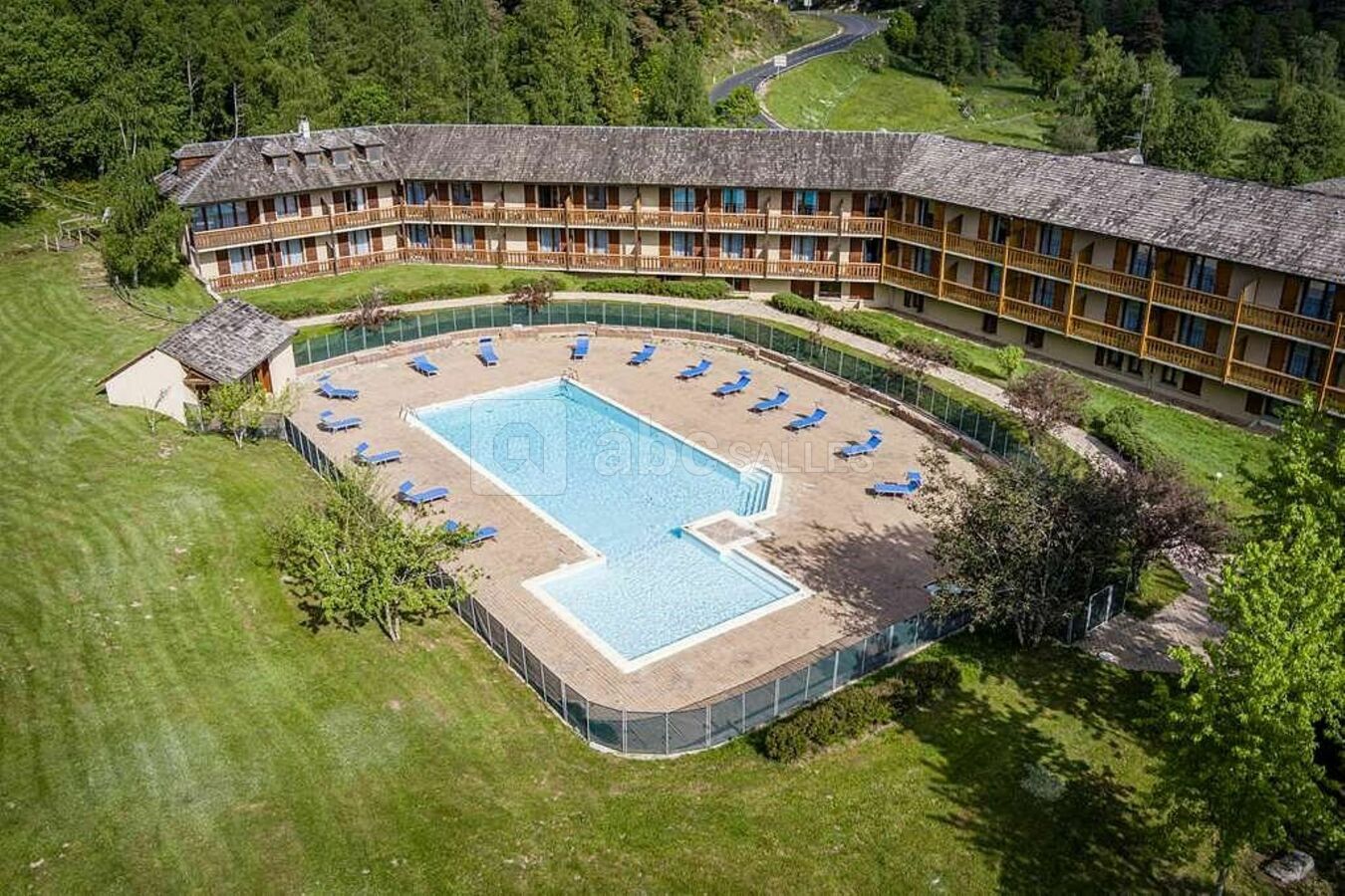 Piscine extérieure