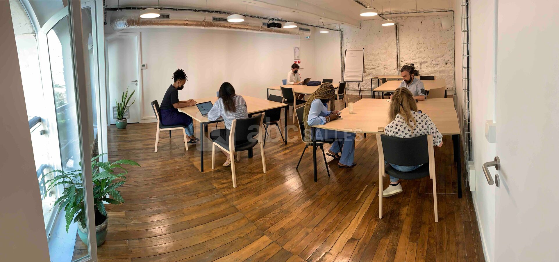 Salle de séminaire 7 à 16 personnes