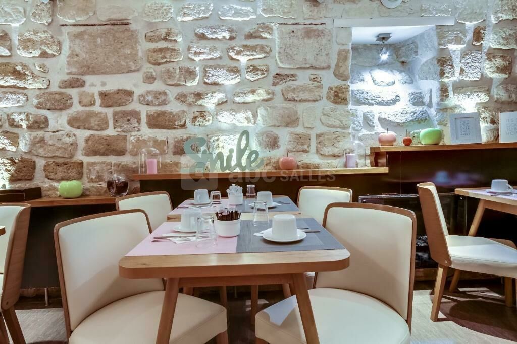SALLE PETIT DEJEUNER