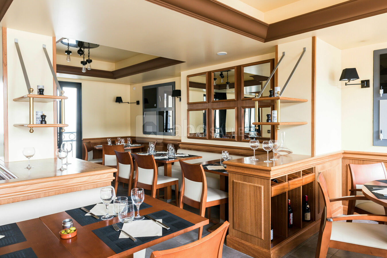 Salle du restaurant 2 - COTE CUISINE