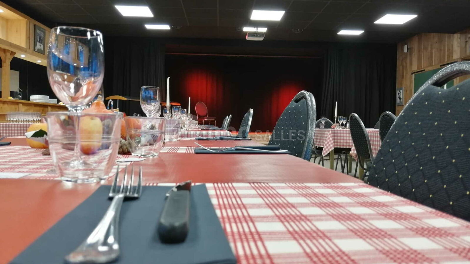 Repas et spectacle