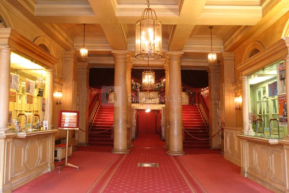 Hall 1