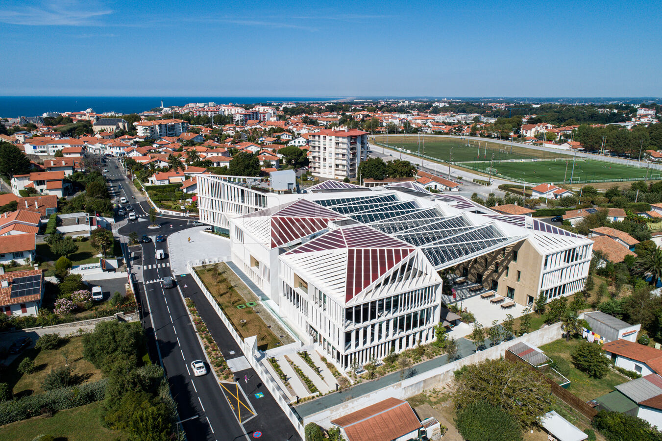 LE CONNECTEUR BIARRITZ 03