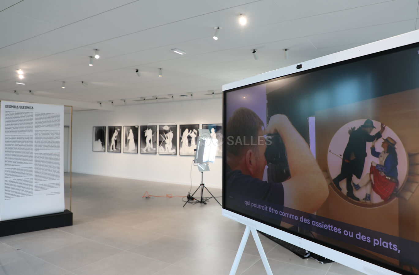 SHOWROOM LE CONNECTEUR BIARRITZ 02
