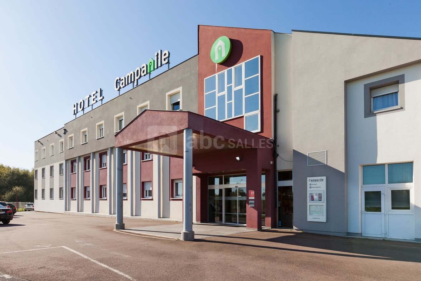 Façade de l'hôtel