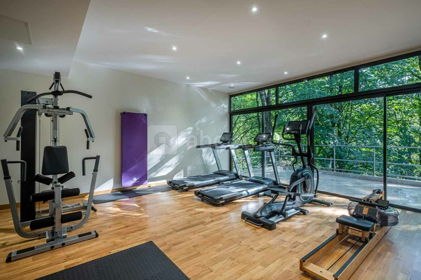 Salle de fitness accessible 24/24
