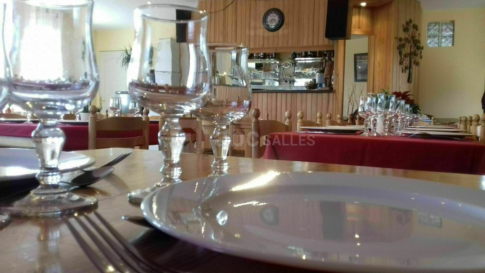 À la fois conviviale et chaleureuse