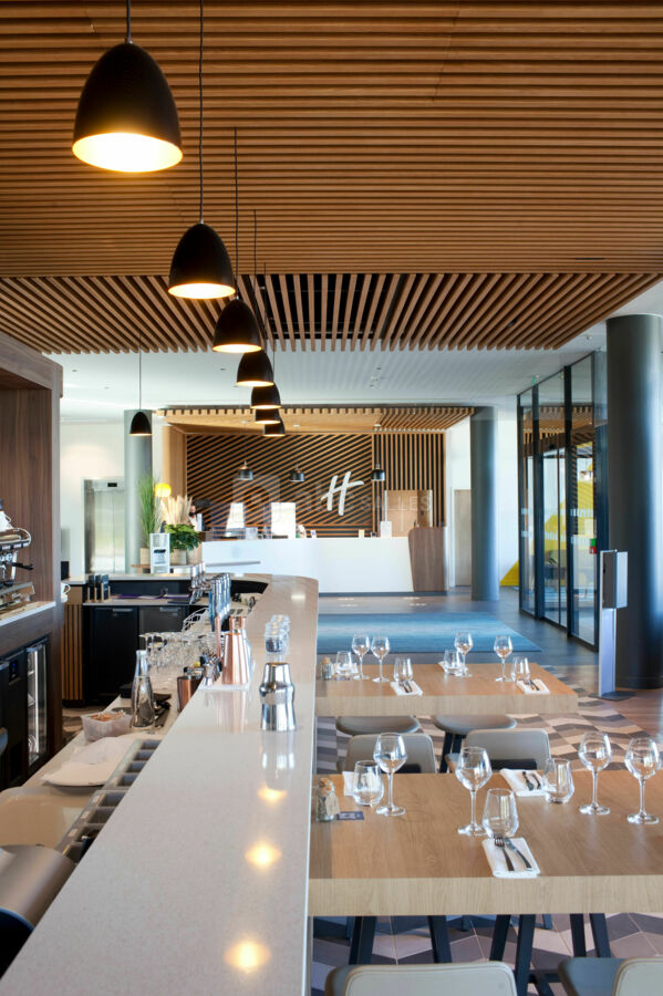 Bar - HPlat - Holiday Inn Paris CDG Airport