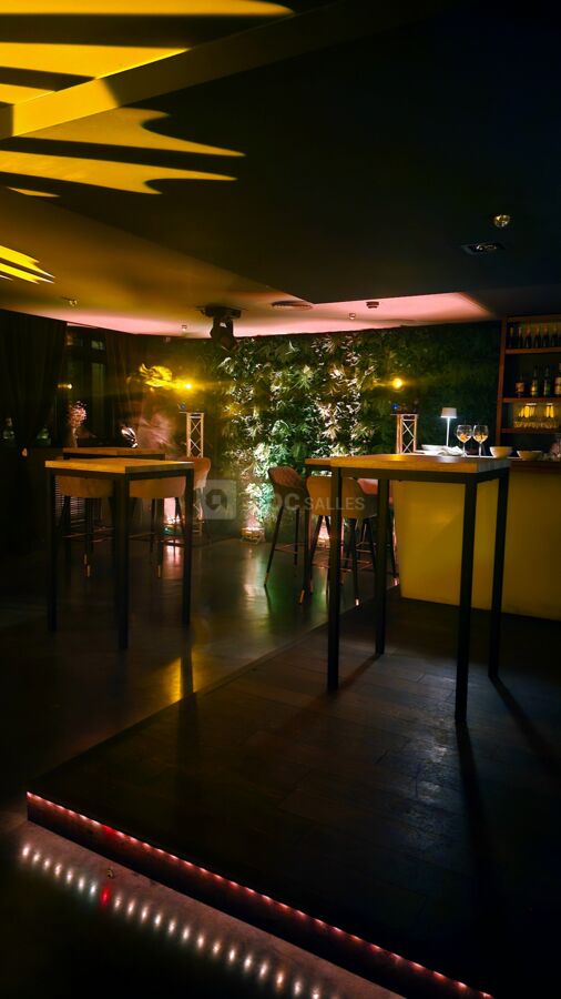 Bar Lounge