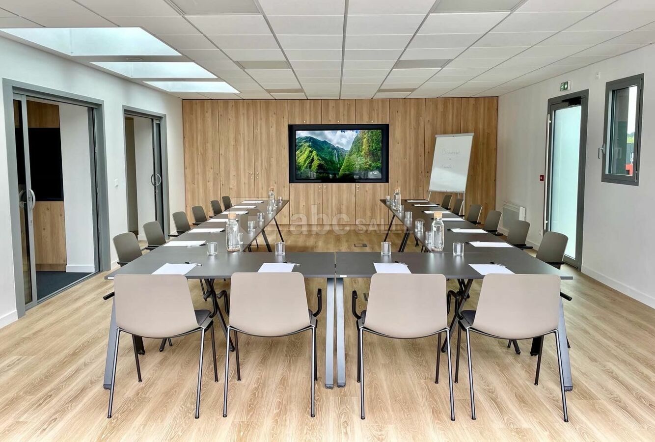 Salon La Cabane en U