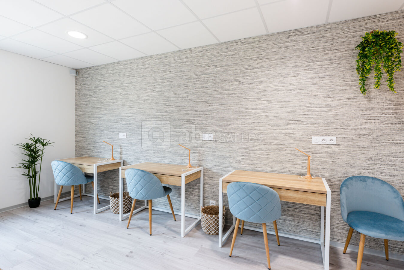 Postes individuels de travail