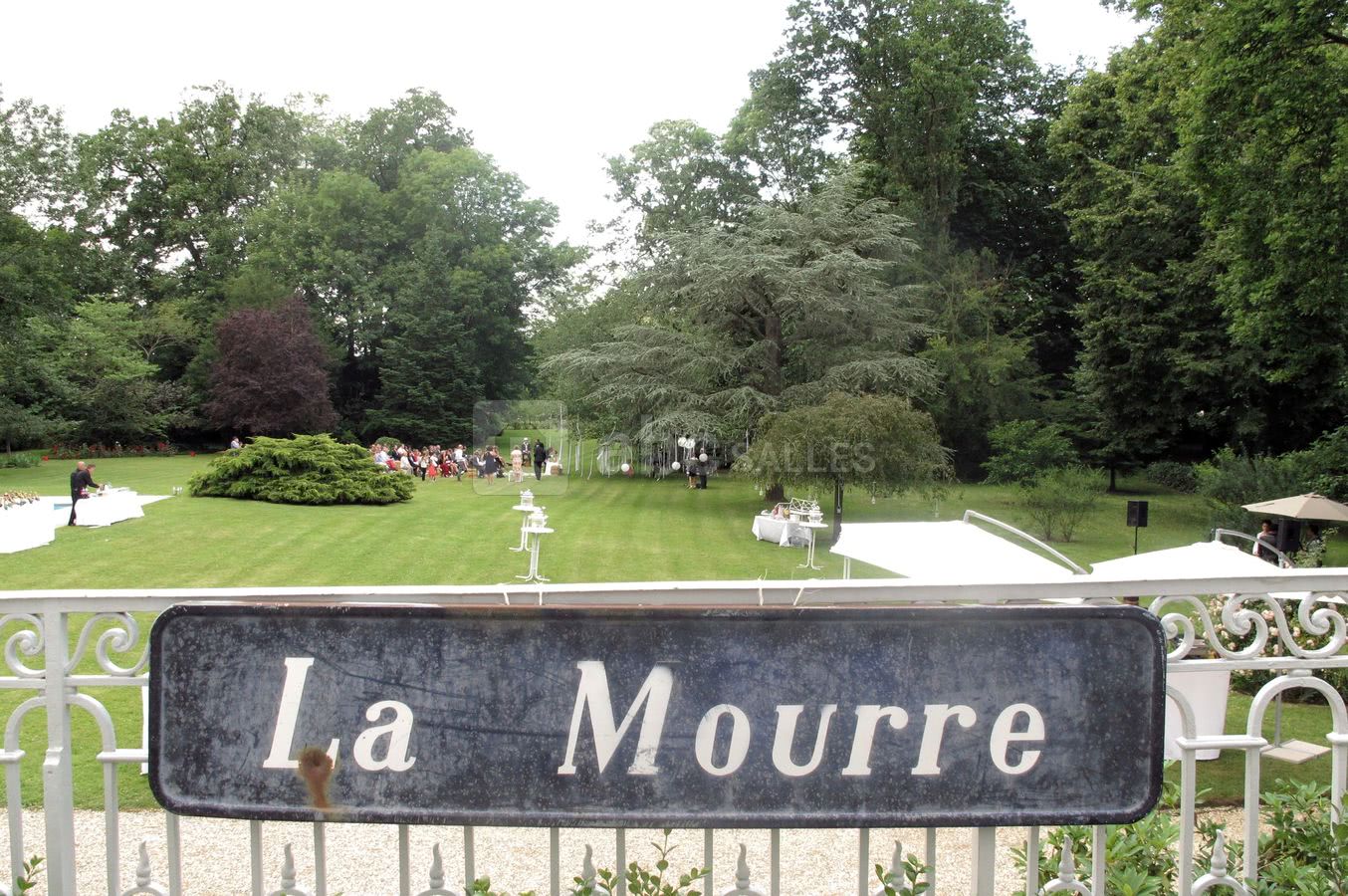 Célébration laique à l'extérieur
