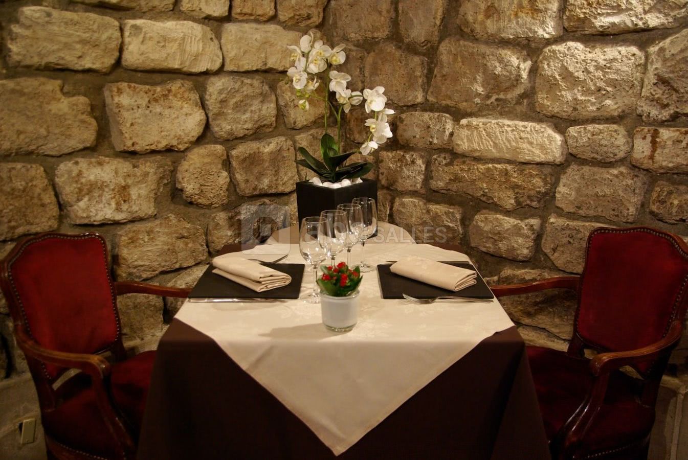 Restaurant duo