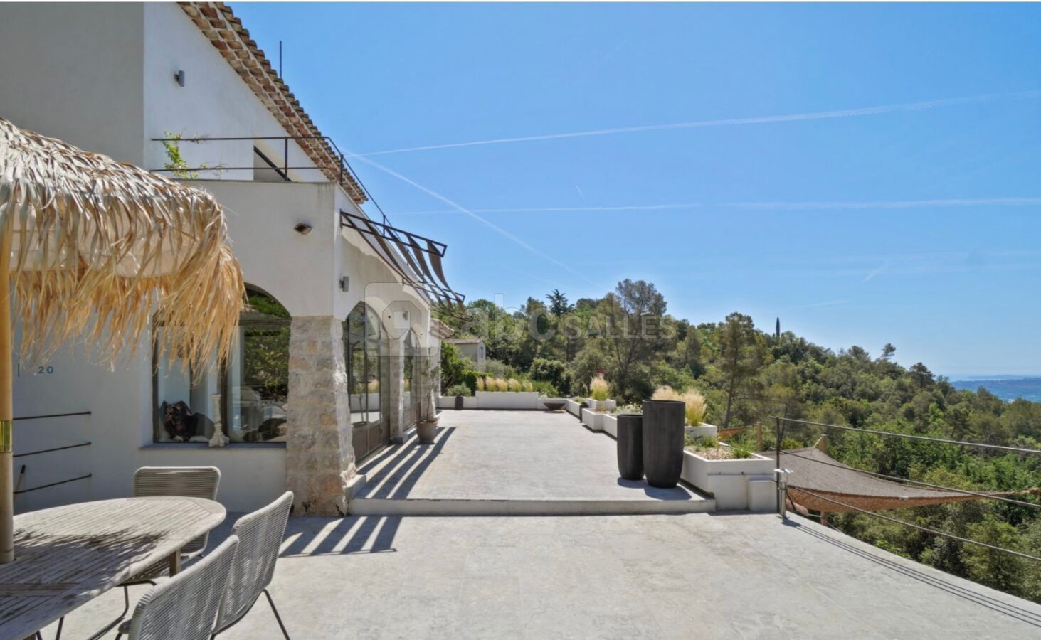 Terrasse avec vue