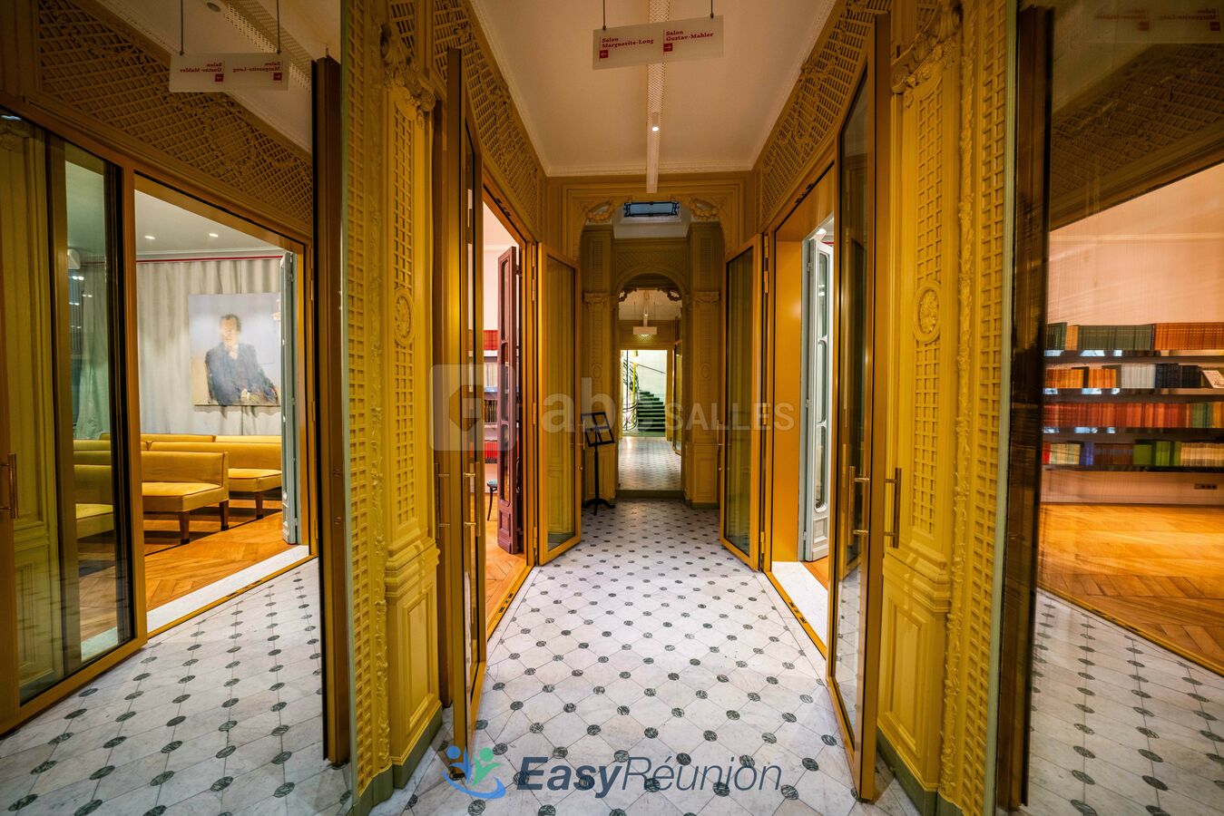Couloir auditorium + salon Gustave-Malher