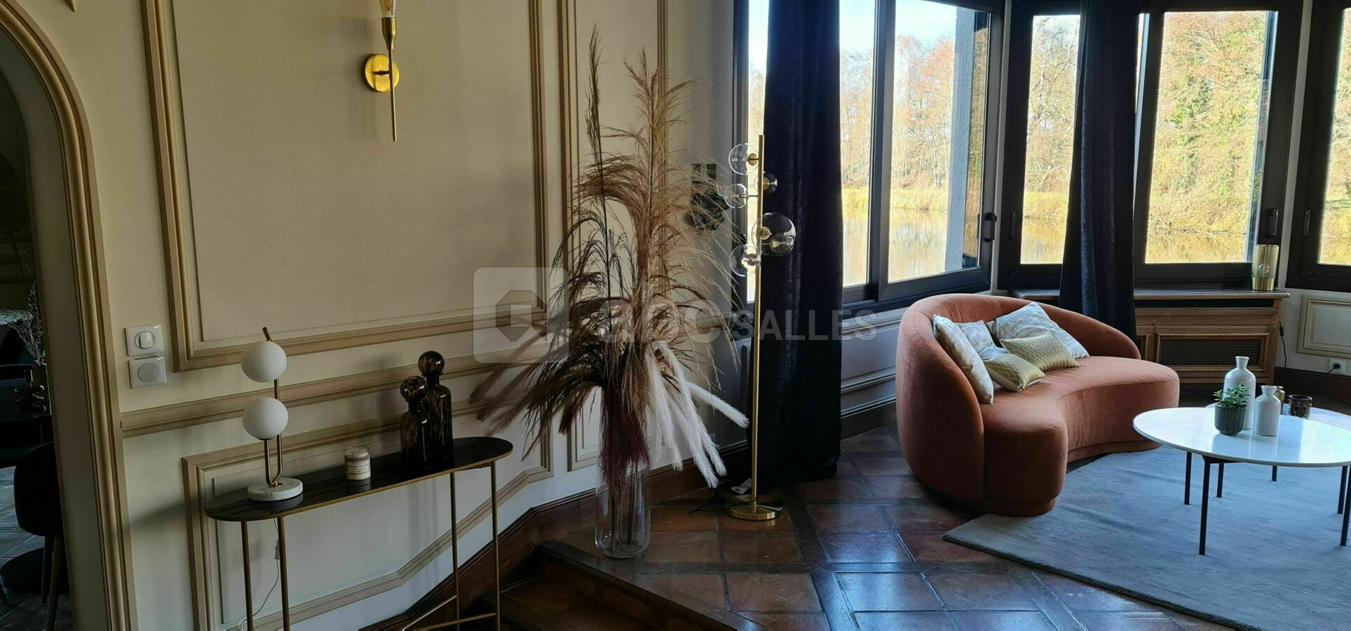 Salon