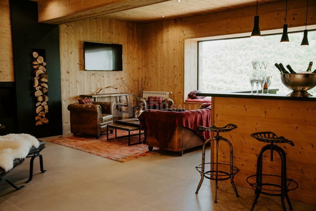Louge Bar