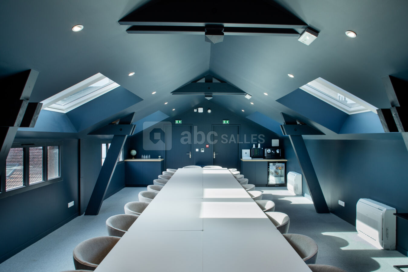 La Meeting Room