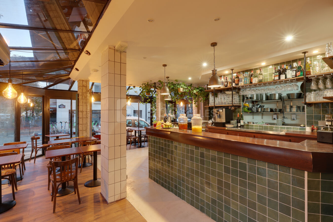 Salle bar