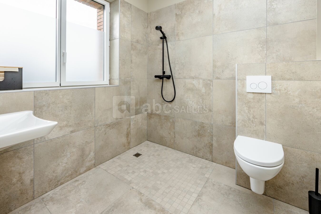 Salle d'eau de l'annexe