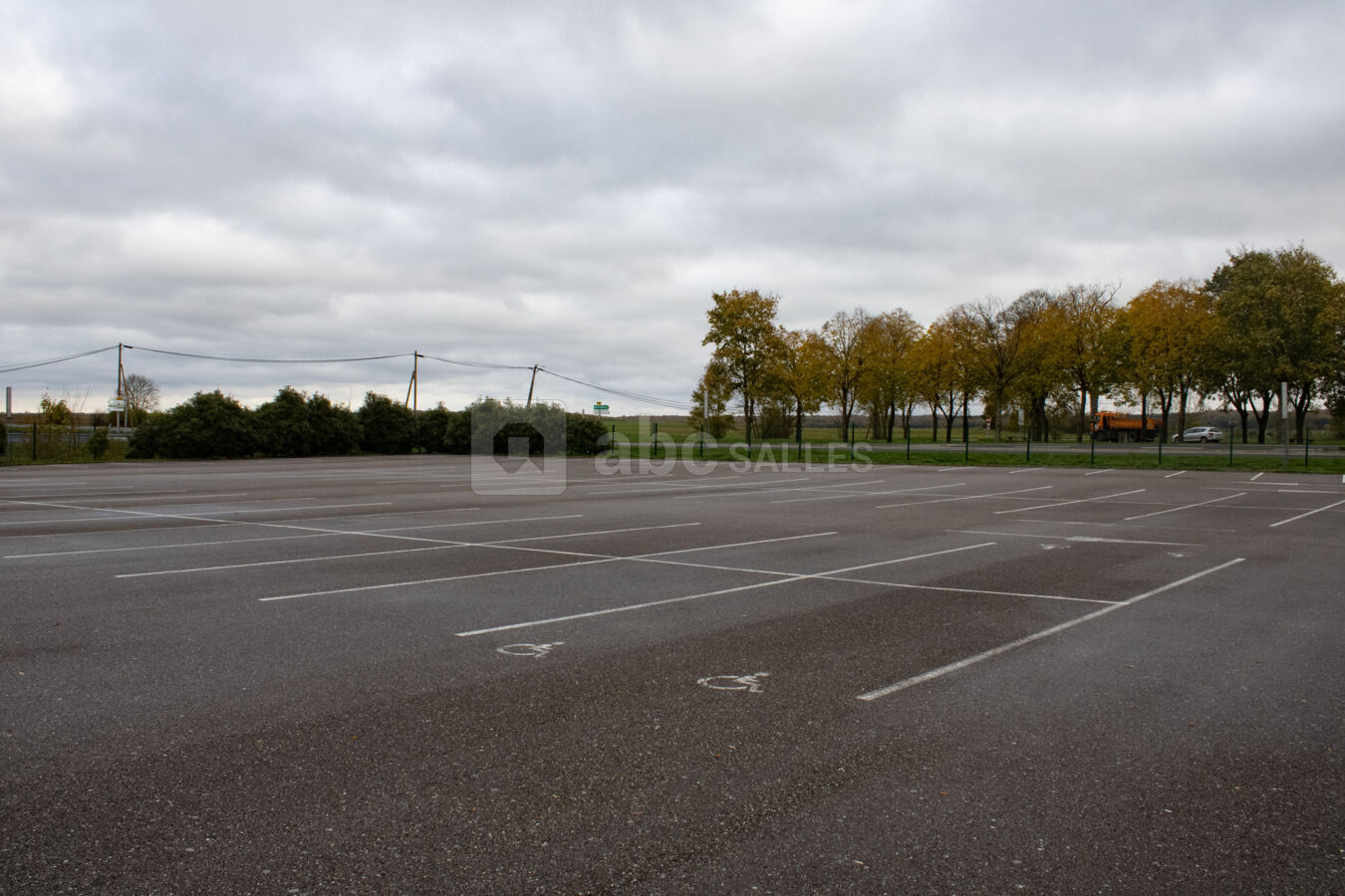 Parking mis à disposition