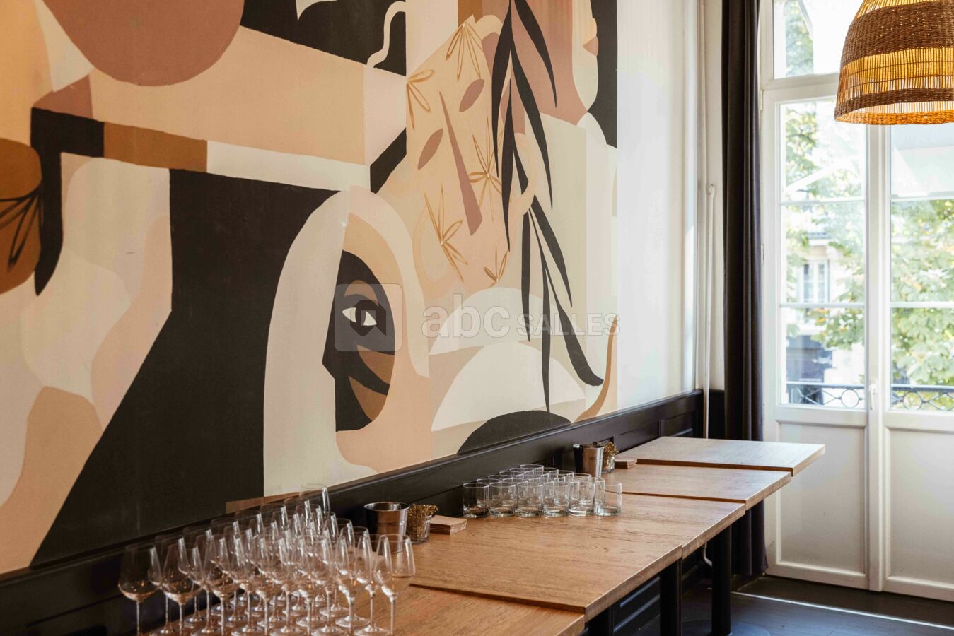 SALLE DE DROITE