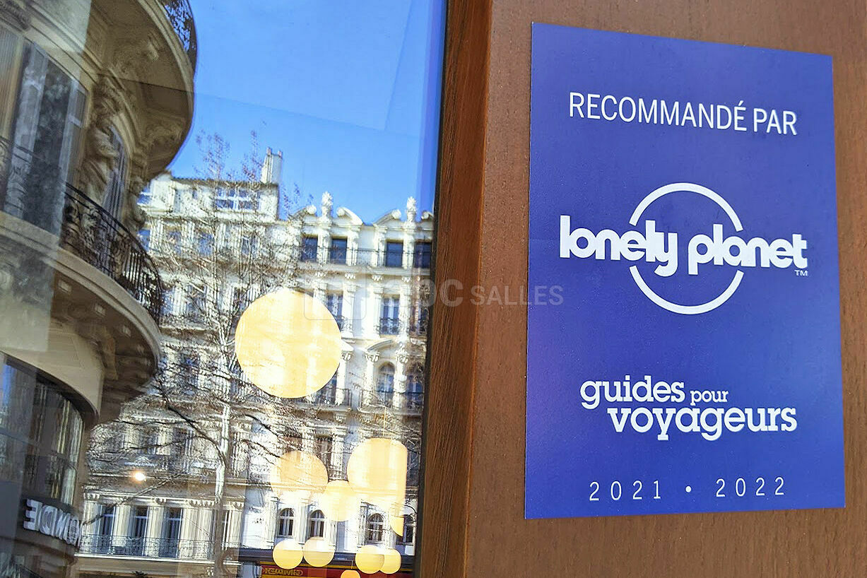 Le cinéma d’Art et Essai Les Variétés, classé et labellisé, est recommandé dans Le Guide pour Voyageurs, Marseille en quelques jours, édité en 2021 par Lonely Planet !