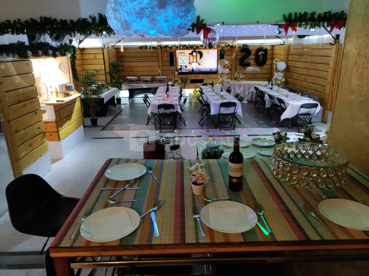 Repas assis