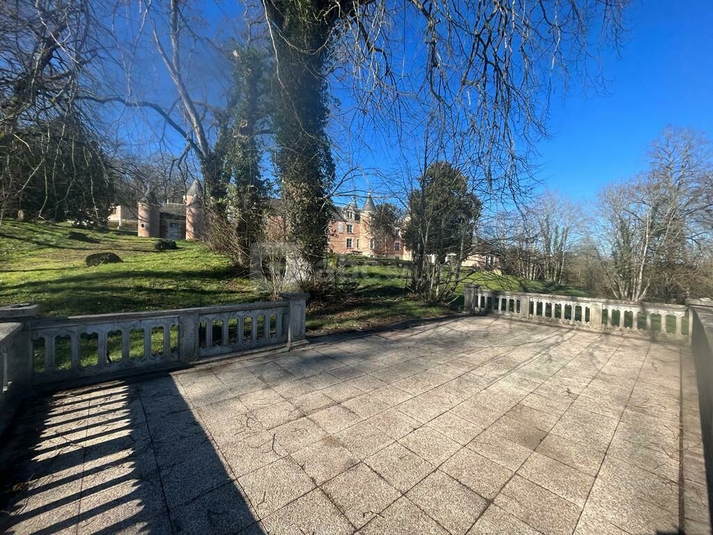 Terrasse vue Chateau