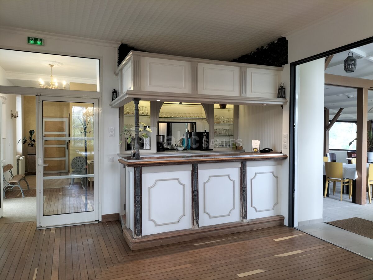 Le bar dans le Salon Cottage