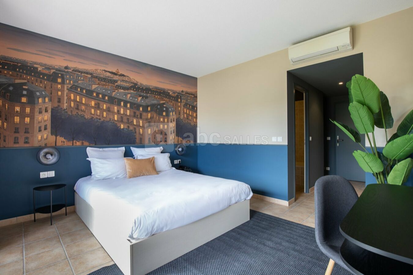 Chambre les toits de Paris