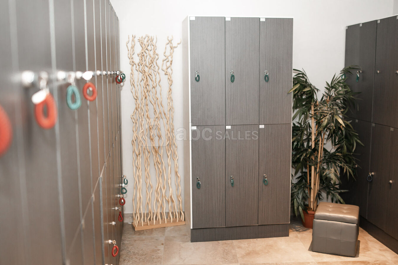 VESTIAIRES
