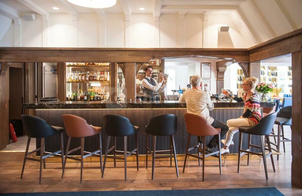 Notre Bar Lounge Le "M Bar"