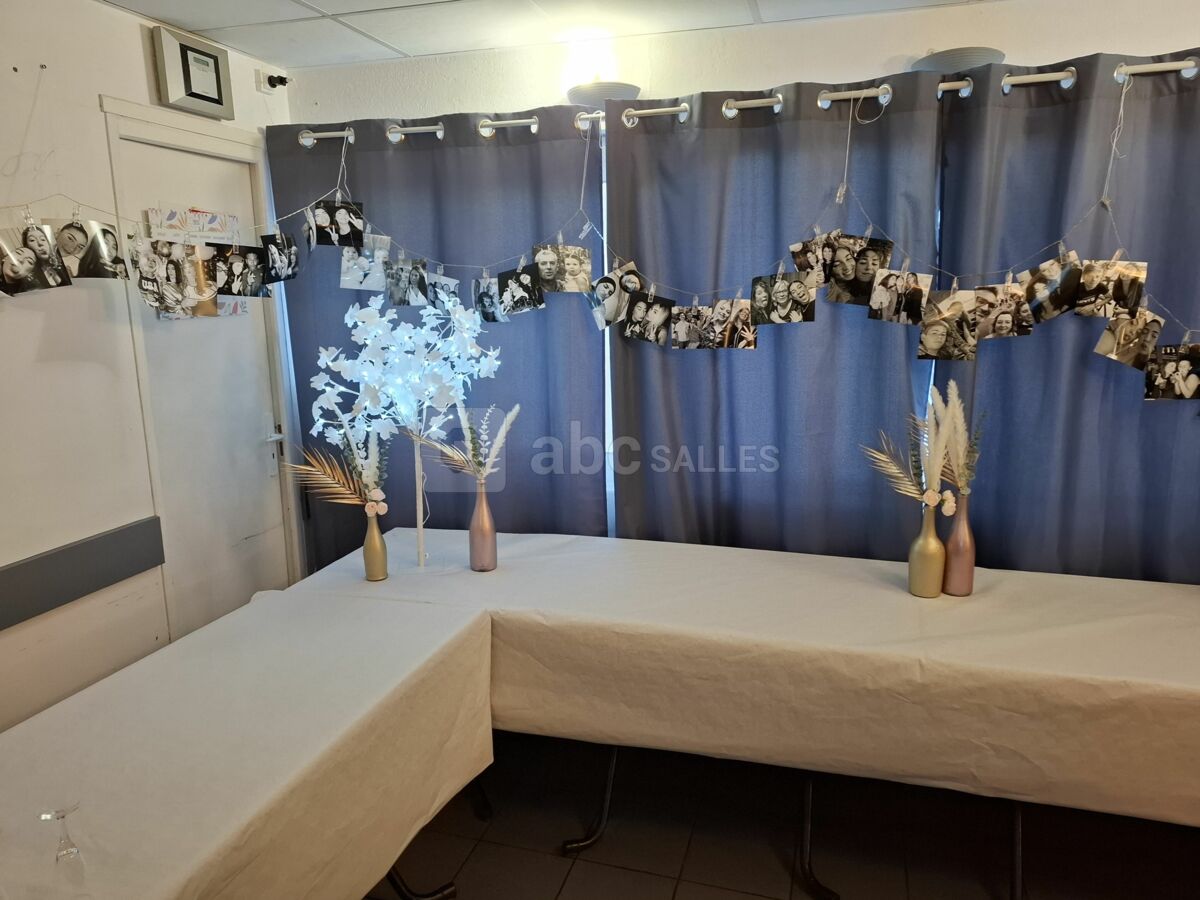 Restaurant Open Kfé