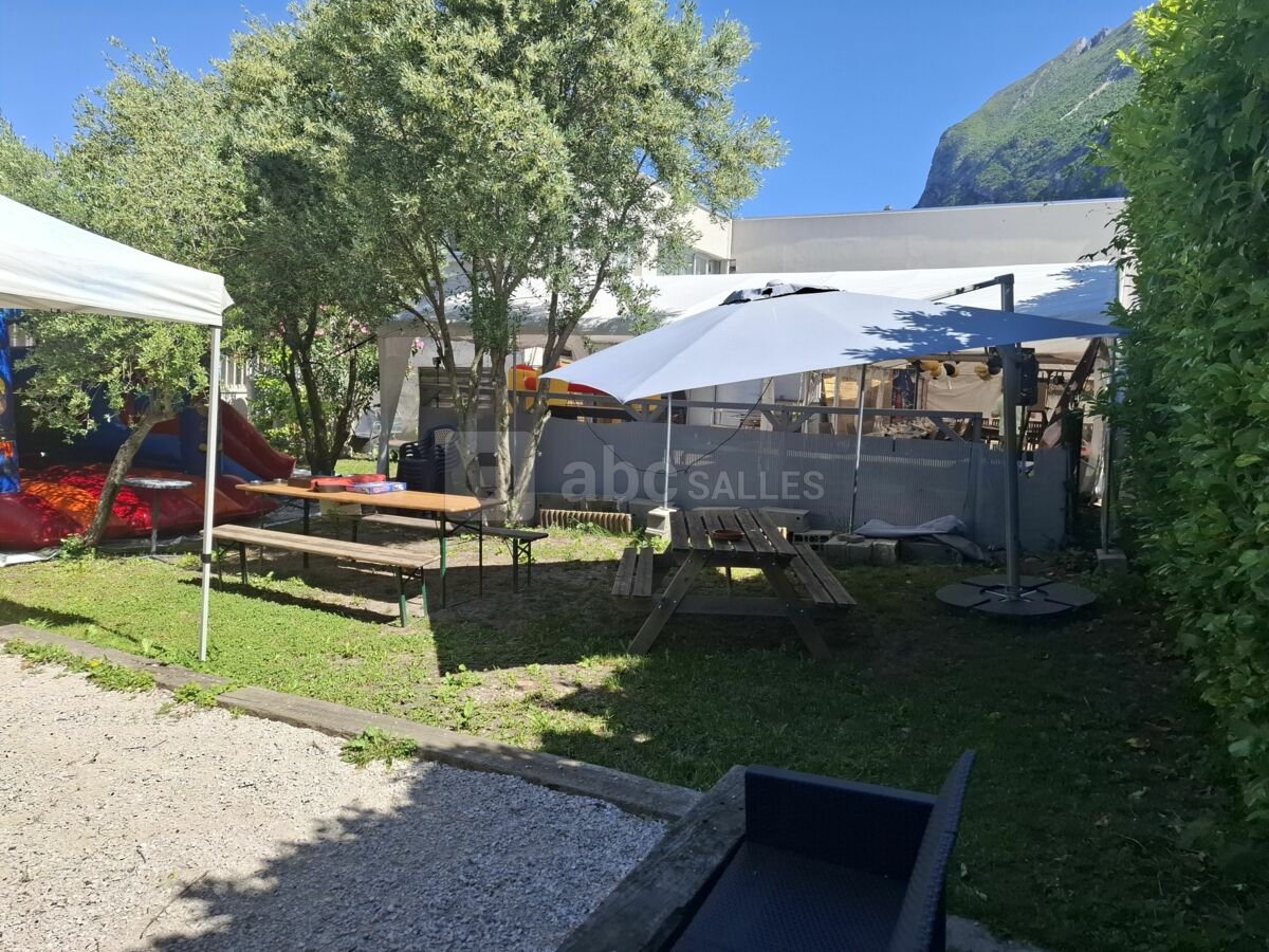 Restaurant Open Kfé