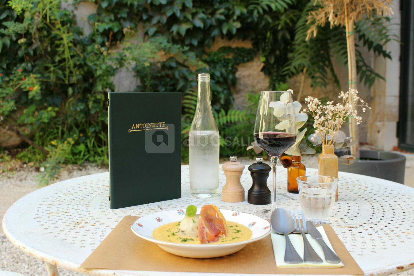 Antoinette restaurant