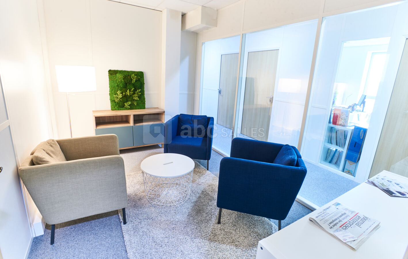 Business lounge