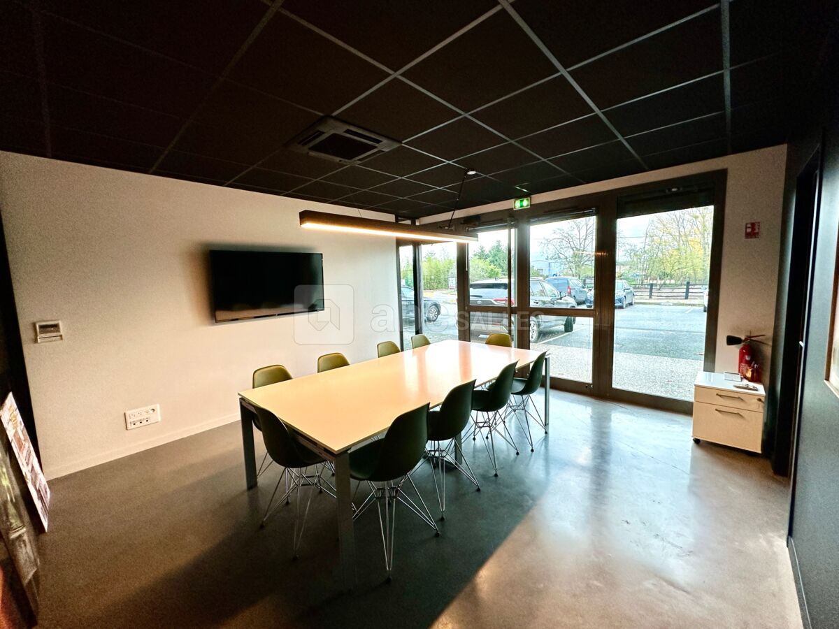 Salle de réunion avec accès privatif