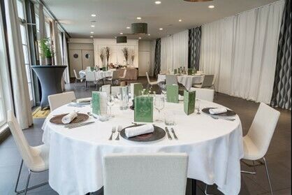 Le Pavillon