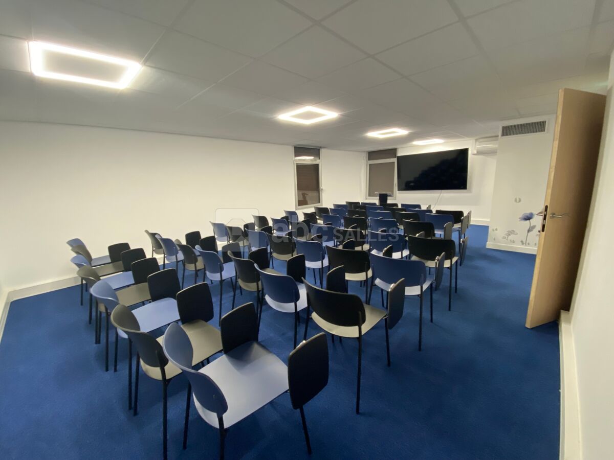 Salle bleue