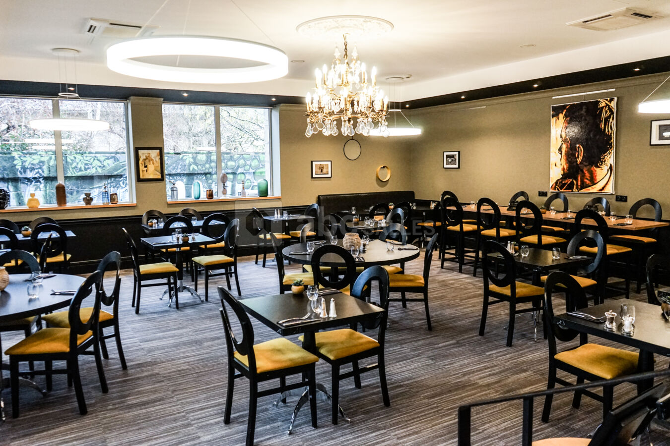 Salle de restaurant hôtel.