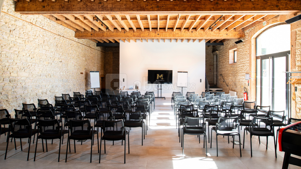 Grand espace de conférence et réception