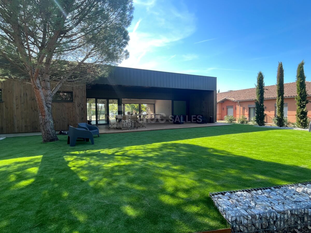 Vue principale depuis le jardin