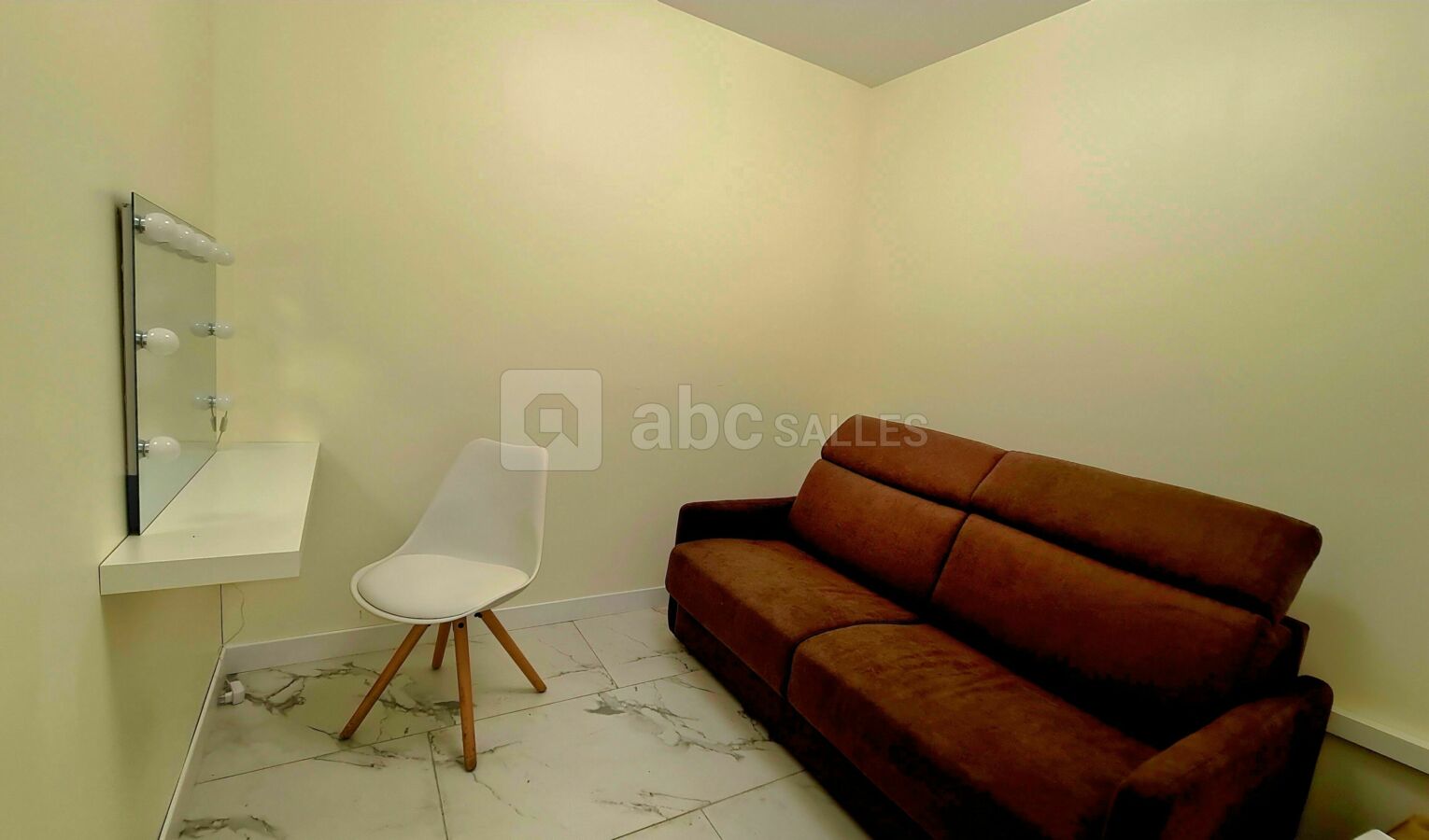 Loge