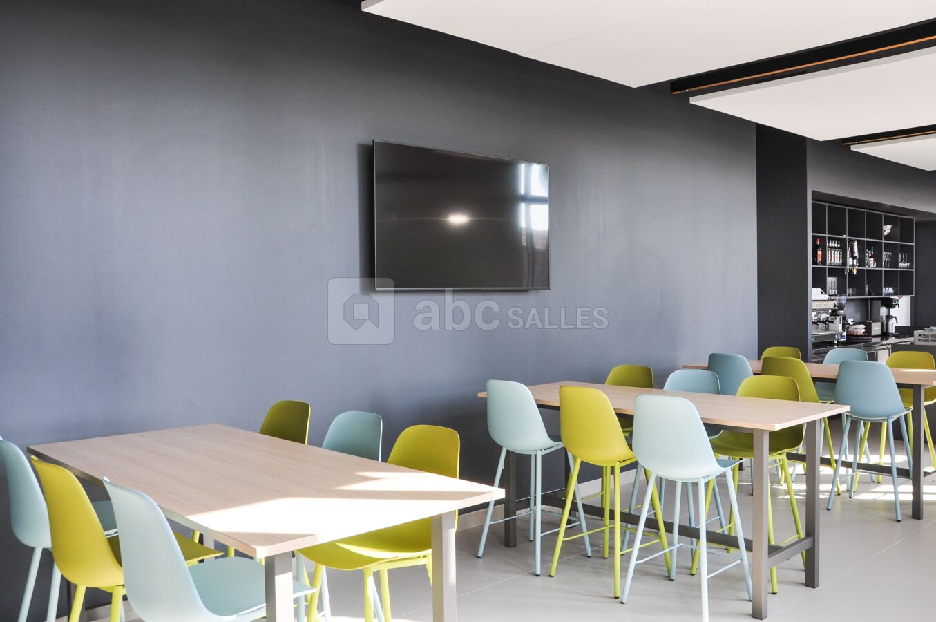 Salle restauration - Hélice Galerie