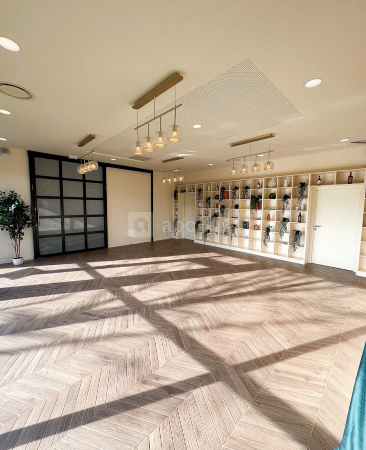 Salle 51m²